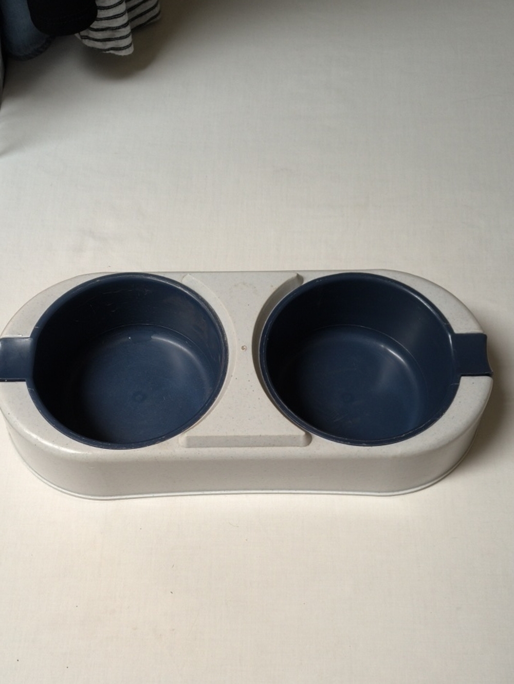 Double Pet Bowl in Blue Cream Durable Feeding Dish Removable Bowl Dog Cat